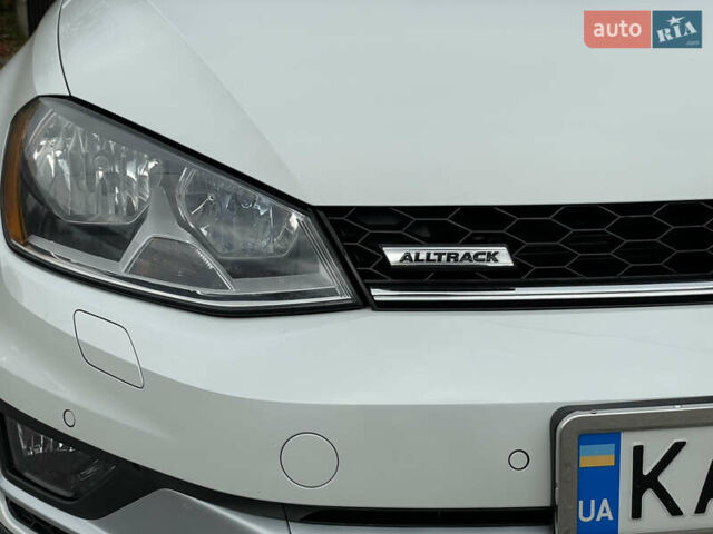 Белый Фольксваген Гольф, объемом двигателя 1.8 л и пробегом 139 тыс. км за 13900 $, фото 14 на Automoto.ua