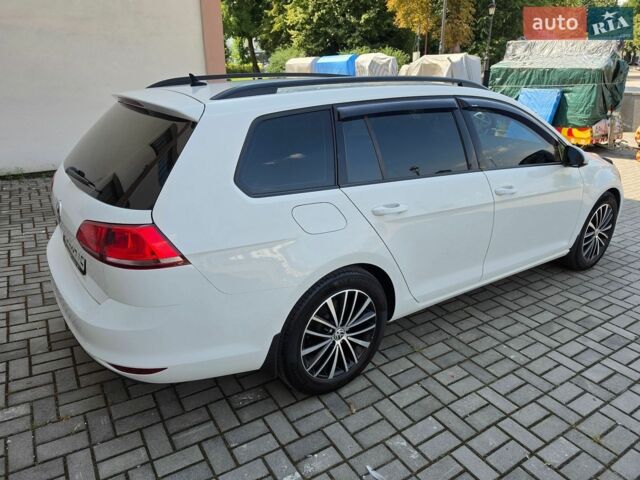 Білий Фольксваген Гольф, об'ємом двигуна 1.6 л та пробігом 250 тис. км за 10800 $, фото 8 на Automoto.ua