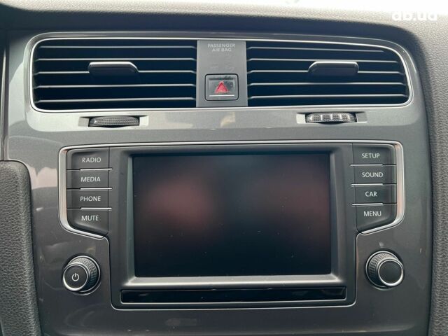 Белый Фольксваген Гольф, объемом двигателя 2 л и пробегом 287 тыс. км за 14590 $, фото 26 на Automoto.ua