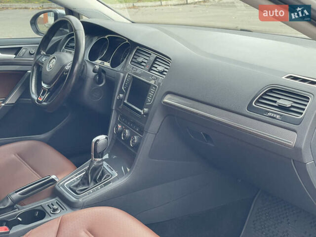 Белый Фольксваген Гольф, объемом двигателя 1.8 л и пробегом 139 тыс. км за 13900 $, фото 38 на Automoto.ua