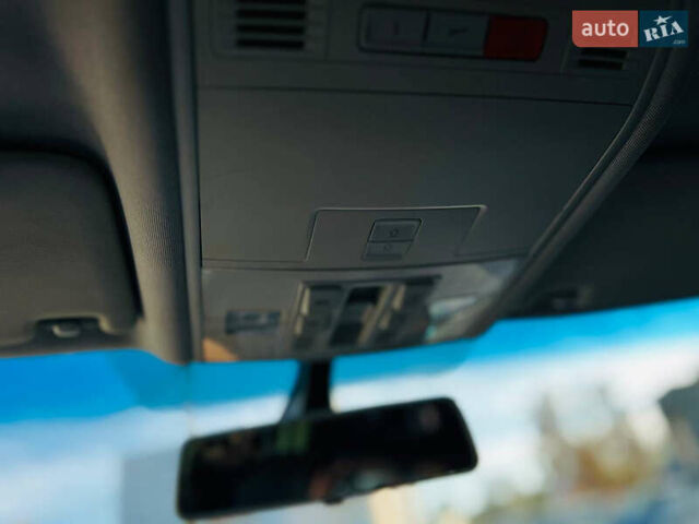 Белый Фольксваген Гольф, объемом двигателя 1.8 л и пробегом 82 тыс. км за 12800 $, фото 18 на Automoto.ua