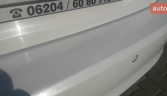 Белый Фольксваген Гольф, объемом двигателя 1.97 л и пробегом 291 тыс. км за 13100 $, фото 15 на Automoto.ua