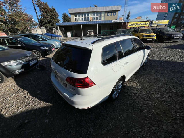 Белый Фольксваген Гольф, объемом двигателя 1.8 л и пробегом 82 тыс. км за 12800 $, фото 30 на Automoto.ua