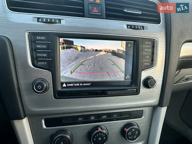 Білий Фольксваген Гольф, об'ємом двигуна 1.8 л та пробігом 183 тис. км за 8999 $, фото 22 на Automoto.ua