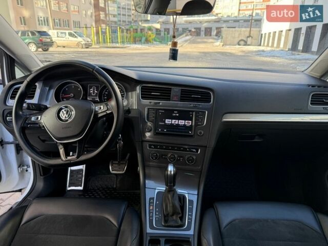 Білий Фольксваген Гольф, об'ємом двигуна 1.97 л та пробігом 315 тис. км за 12999 $, фото 27 на Automoto.ua