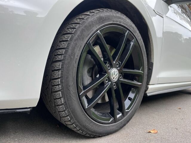 Белый Фольксваген Гольф, объемом двигателя 2 л и пробегом 272 тыс. км за 14900 $, фото 7 на Automoto.ua