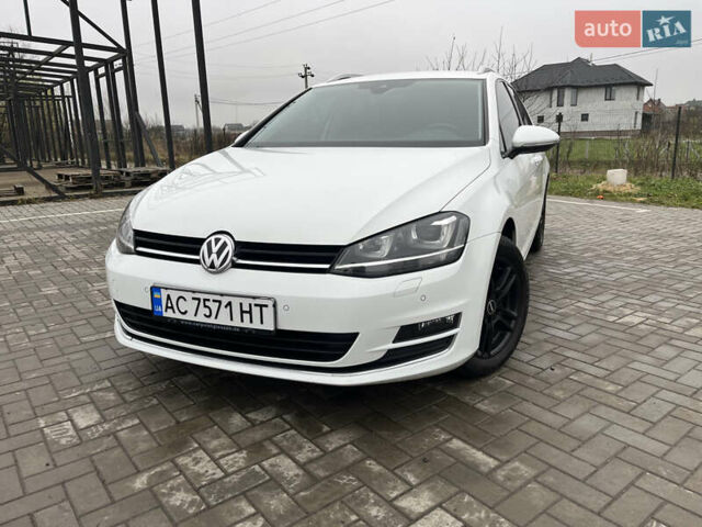 Белый Фольксваген Гольф, объемом двигателя 1.6 л и пробегом 280 тыс. км за 11500 $, фото 13 на Automoto.ua