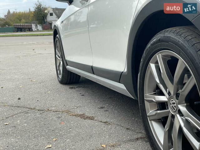 Белый Фольксваген Гольф, объемом двигателя 1.8 л и пробегом 139 тыс. км за 13900 $, фото 23 на Automoto.ua