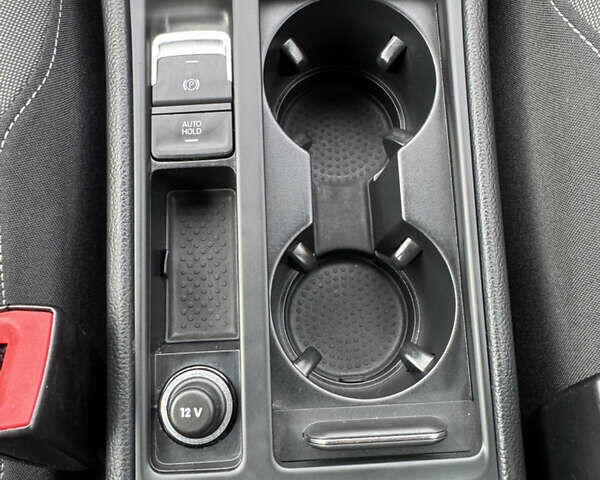 Білий Фольксваген Гольф, об'ємом двигуна 2 л та пробігом 192 тис. км за 14999 $, фото 14 на Automoto.ua