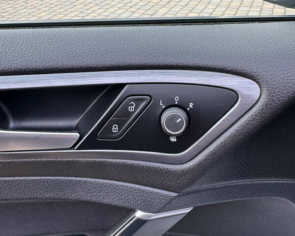 Білий Фольксваген Гольф, об'ємом двигуна 2 л та пробігом 192 тис. км за 14999 $, фото 20 на Automoto.ua