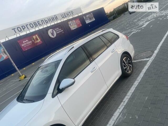 Білий Фольксваген Гольф, об'ємом двигуна 1.6 л та пробігом 216 тис. км за 13900 $, фото 21 на Automoto.ua