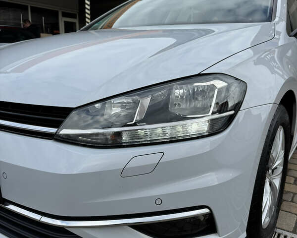 Білий Фольксваген Гольф, об'ємом двигуна 2 л та пробігом 192 тис. км за 14999 $, фото 29 на Automoto.ua