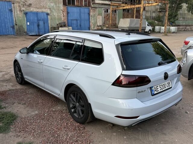 Білий Фольксваген Гольф, об'ємом двигуна 1.6 л та пробігом 245 тис. км за 14000 $, фото 7 на Automoto.ua