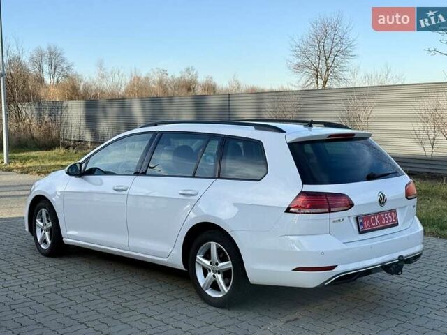 Белый Фольксваген Гольф, объемом двигателя 1.6 л и пробегом 182 тыс. км за 13950 $, фото 12 на Automoto.ua