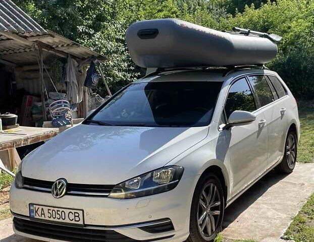 Білий Фольксваген Гольф, об'ємом двигуна 1.6 л та пробігом 279 тис. км за 12200 $, фото 21 на Automoto.ua