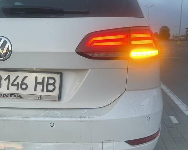 Білий Фольксваген Гольф, об'ємом двигуна 1.6 л та пробігом 216 тис. км за 13900 $, фото 24 на Automoto.ua