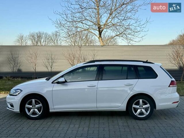 Белый Фольксваген Гольф, объемом двигателя 1.6 л и пробегом 182 тыс. км за 13950 $, фото 16 на Automoto.ua