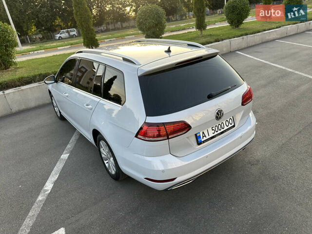 Белый Фольксваген Гольф, объемом двигателя 1.97 л и пробегом 182 тыс. км за 16150 $, фото 16 на Automoto.ua