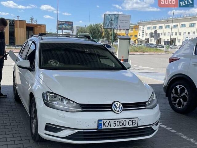 Білий Фольксваген Гольф, об'ємом двигуна 1.6 л та пробігом 279 тис. км за 12200 $, фото 20 на Automoto.ua