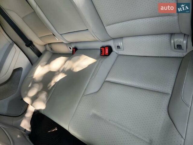 Белый Фольксваген Гольф, объемом двигателя 1.8 л и пробегом 41 тыс. км за 16250 $, фото 11 на Automoto.ua