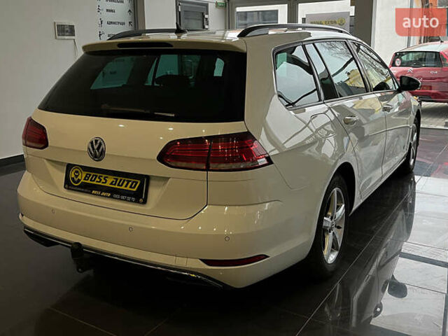 Білий Фольксваген Гольф, об'ємом двигуна 1.97 л та пробігом 264 тис. км за 14699 $, фото 6 на Automoto.ua