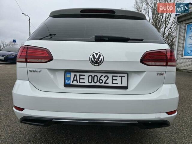 Белый Фольксваген Гольф, объемом двигателя 1.8 л и пробегом 102 тыс. км за 14900 $, фото 8 на Automoto.ua
