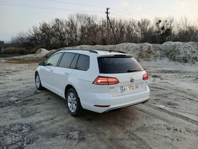 Белый Фольксваген Гольф, объемом двигателя 1.6 л и пробегом 189 тыс. км за 12900 $, фото 3 на Automoto.ua