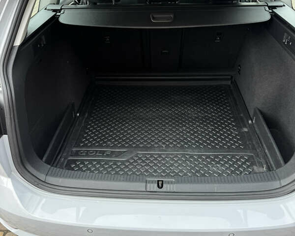 Білий Фольксваген Гольф, об'ємом двигуна 2 л та пробігом 192 тис. км за 14999 $, фото 24 на Automoto.ua