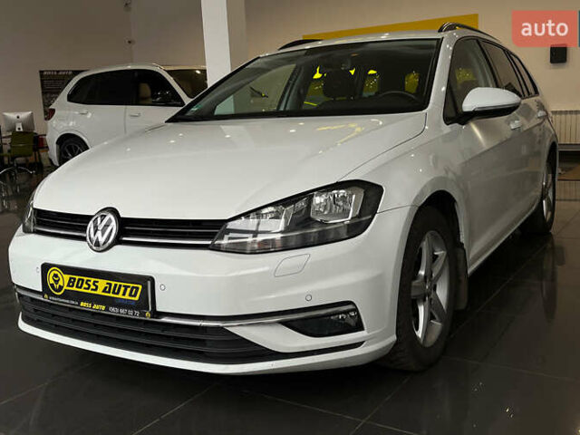 Білий Фольксваген Гольф, об'ємом двигуна 1.97 л та пробігом 264 тис. км за 14699 $, фото 2 на Automoto.ua