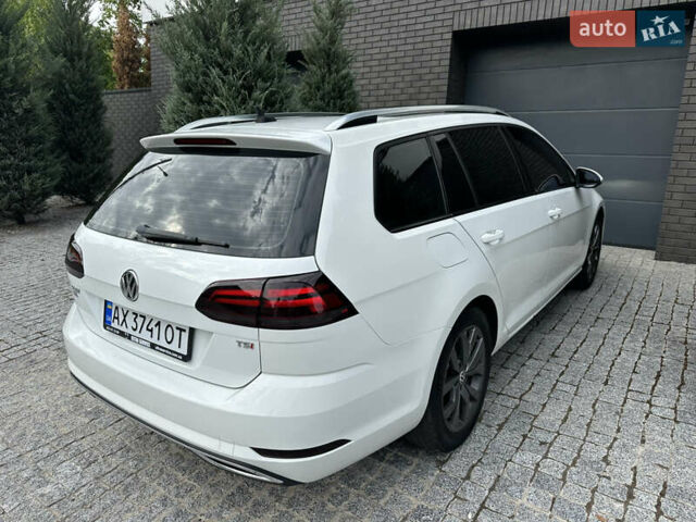 Білий Фольксваген Гольф, об'ємом двигуна 1.8 л та пробігом 119 тис. км за 14950 $, фото 24 на Automoto.ua