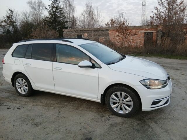 Белый Фольксваген Гольф, объемом двигателя 1.6 л и пробегом 189 тыс. км за 12900 $, фото 6 на Automoto.ua