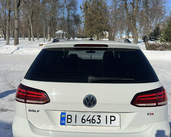 Белый Фольксваген Гольф, объемом двигателя 1.6 л и пробегом 194 тыс. км за 12200 $, фото 15 на Automoto.ua