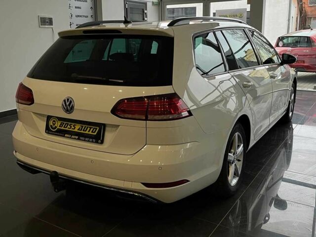 Білий Фольксваген Гольф, об'ємом двигуна 2 л та пробігом 264 тис. км за 14699 $, фото 6 на Automoto.ua