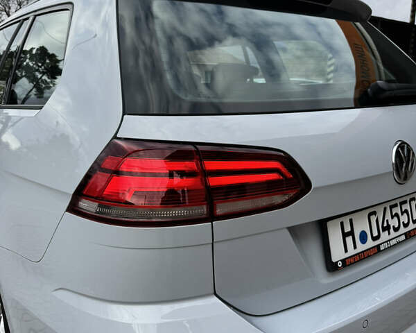 Білий Фольксваген Гольф, об'ємом двигуна 2 л та пробігом 192 тис. км за 14999 $, фото 32 на Automoto.ua