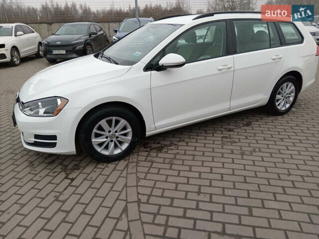 Белый Фольксваген Гольф, объемом двигателя 1.8 л и пробегом 167 тыс. км за 9750 $, фото 3 на Automoto.ua