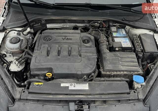 Білий Фольксваген Гольф, об'ємом двигуна 1.6 л та пробігом 281 тис. км за 11600 $, фото 35 на Automoto.ua