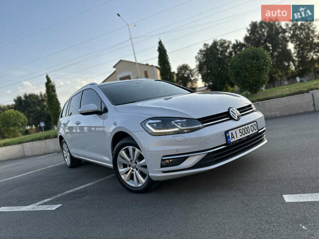 Белый Фольксваген Гольф, объемом двигателя 1.97 л и пробегом 182 тыс. км за 16150 $, фото 13 на Automoto.ua