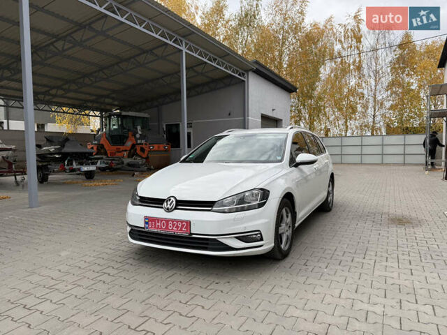 Білий Фольксваген Гольф, об'ємом двигуна 1.6 л та пробігом 190 тис. км за 15300 $, фото 5 на Automoto.ua