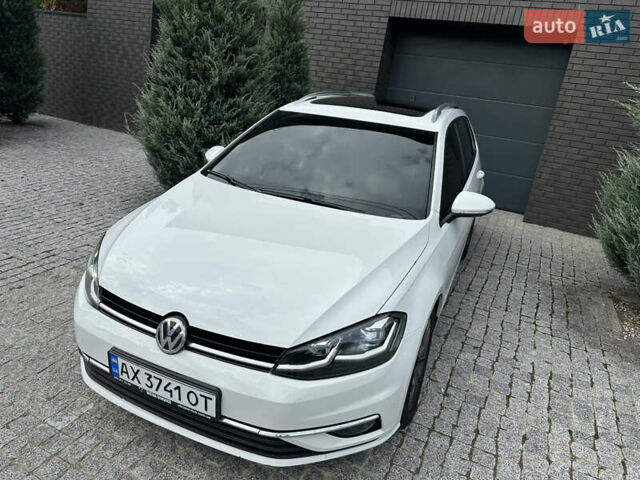 Білий Фольксваген Гольф, об'ємом двигуна 1.8 л та пробігом 119 тис. км за 14950 $, фото 14 на Automoto.ua