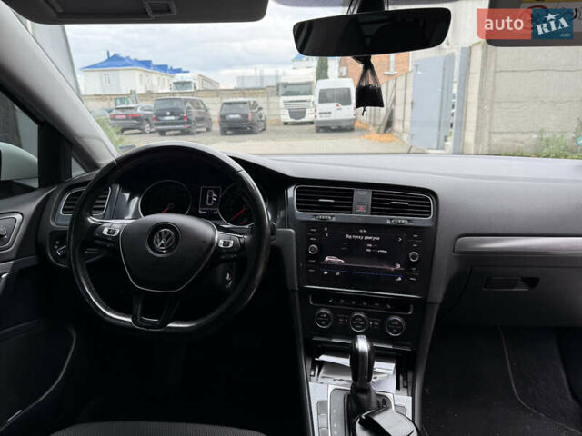 Білий Фольксваген Гольф, об'ємом двигуна 1.6 л та пробігом 190 тис. км за 15300 $, фото 15 на Automoto.ua