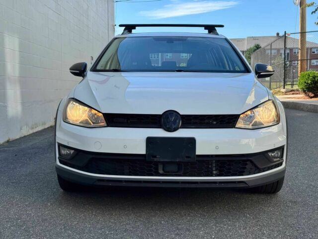 Белый Фольксваген Гольф, объемом двигателя 1.8 л и пробегом 53 тыс. км за 7500 $, фото 1 на Automoto.ua