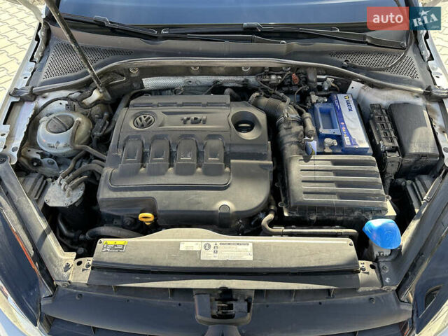 Білий Фольксваген Гольф, об'ємом двигуна 2 л та пробігом 199 тис. км за 17200 $, фото 27 на Automoto.ua