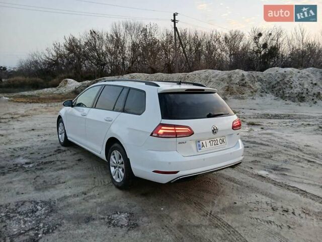 Белый Фольксваген Гольф, объемом двигателя 1.6 л и пробегом 191 тыс. км за 12700 $, фото 3 на Automoto.ua