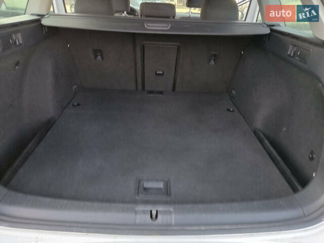 Білий Фольксваген Гольф, об'ємом двигуна 1.8 л та пробігом 183 тис. км за 9750 $, фото 19 на Automoto.ua