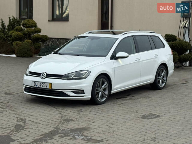 Білий Фольксваген Гольф, об'ємом двигуна 1.6 л та пробігом 223 тис. км за 14250 $, фото 8 на Automoto.ua