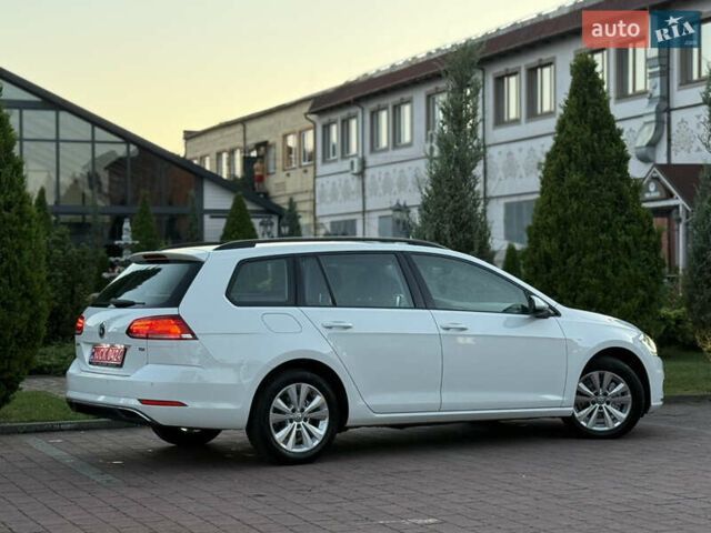 Белый Фольксваген Гольф, объемом двигателя 1.6 л и пробегом 240 тыс. км за 13200 $, фото 47 на Automoto.ua