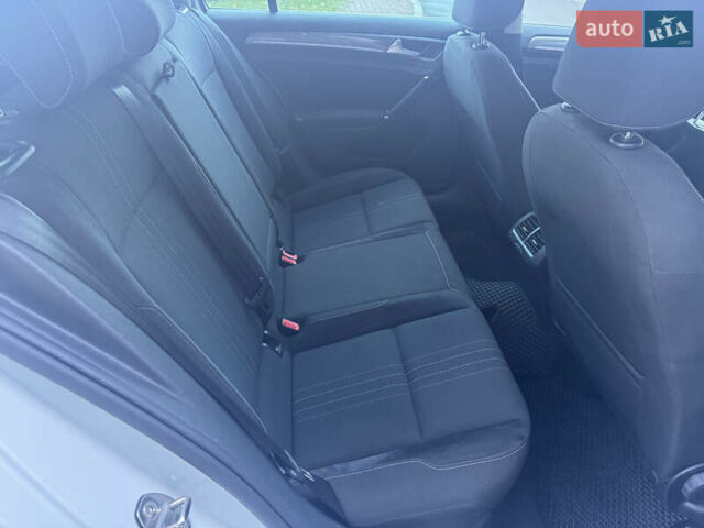 Белый Фольксваген Гольф, объемом двигателя 1.97 л и пробегом 352 тыс. км за 14999 $, фото 26 на Automoto.ua