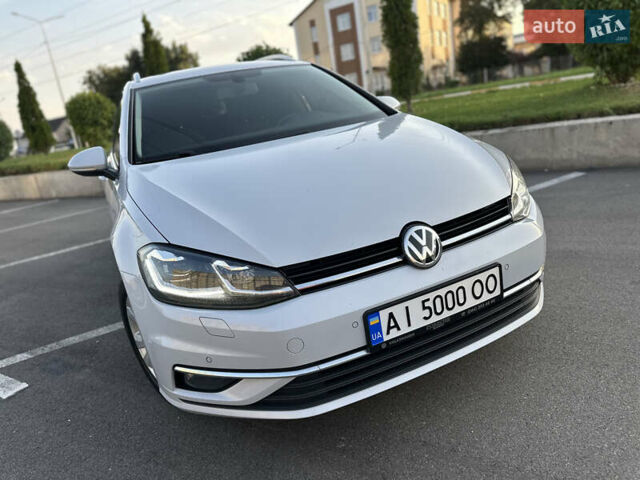 Белый Фольксваген Гольф, объемом двигателя 1.97 л и пробегом 182 тыс. км за 16150 $, фото 8 на Automoto.ua