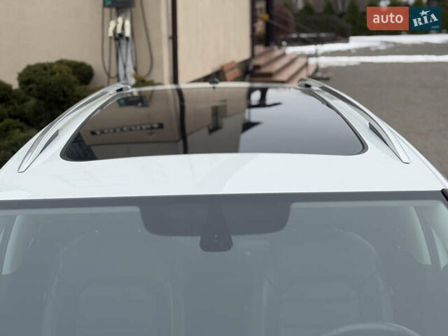 Білий Фольксваген Гольф, об'ємом двигуна 1.6 л та пробігом 223 тис. км за 14250 $, фото 49 на Automoto.ua