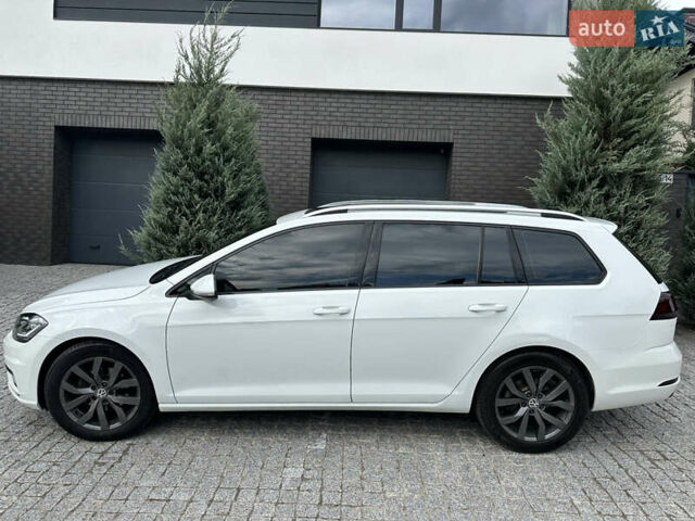 Білий Фольксваген Гольф, об'ємом двигуна 1.8 л та пробігом 119 тис. км за 14950 $, фото 5 на Automoto.ua